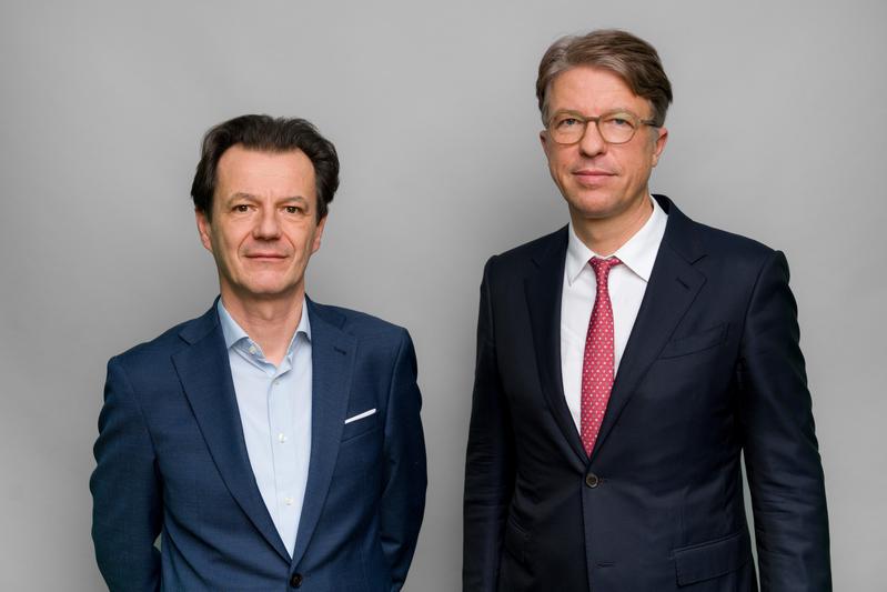 Universitätsklinikum Dresden - Der Medizinische Vorstand Prof. Uwe Platzbecker (r.) und der Kaufmännische Vorstand Janko Haft.