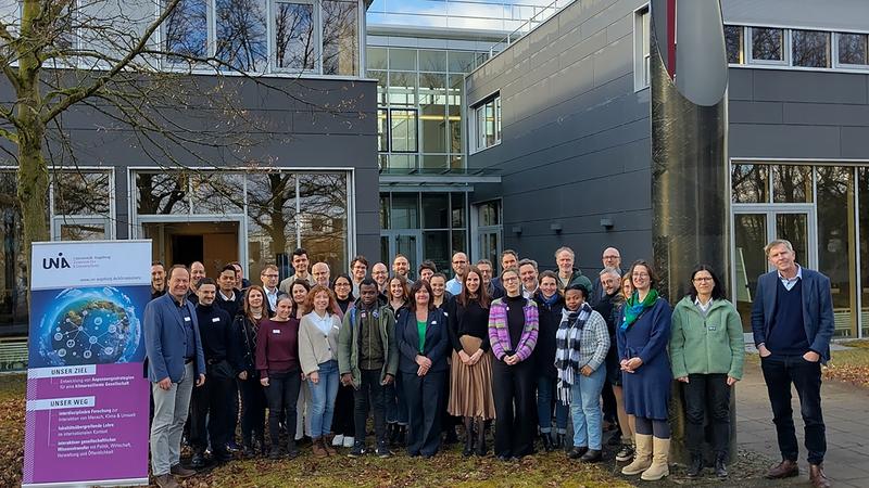 Forschende des interdisziplinären Forschungsnetzwerks am Zentrums für Klimaresilienz der Universität Augsburg.