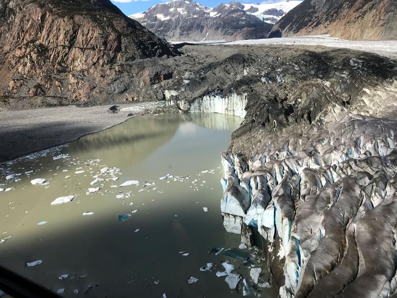  Tulsequah Lake, der ebenfalls durch den Tulsequah Gletscher aufgestaut wird.