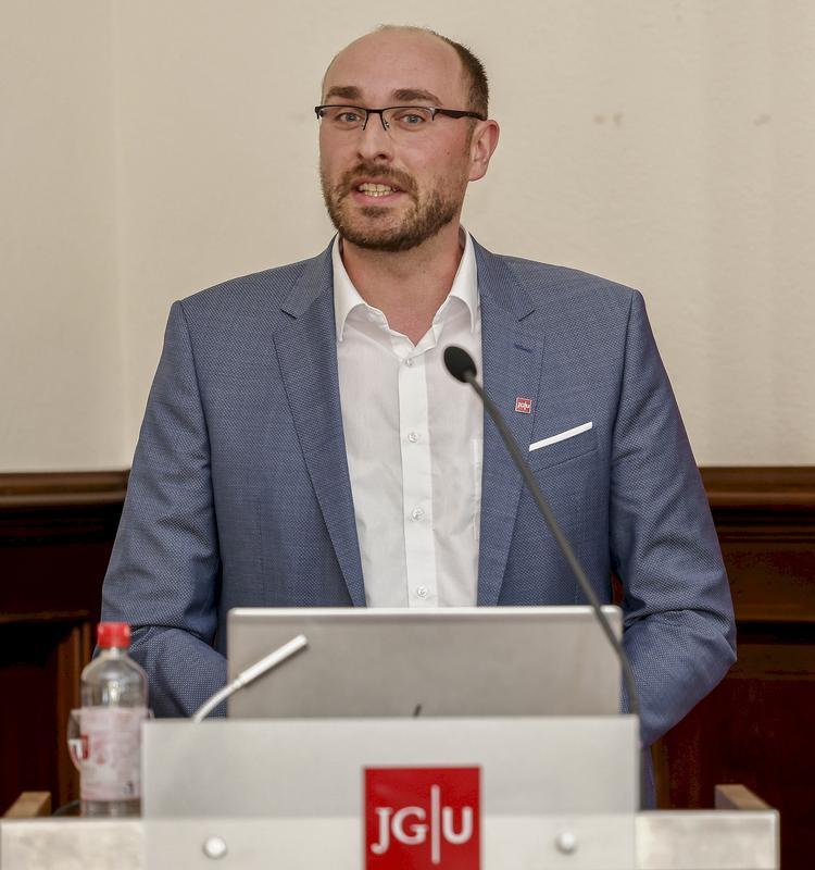 Professor Dr. Christoph Kerzig (Foto: Stefan F. Sämmer)