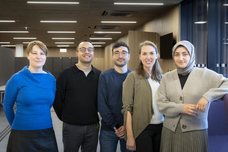 Authors from the Siegert group, at the Institute of Science and Technology Austria (ISTA), from left to right: Sandra Siegert, Juan Pablo Maya-Arteaga, Alessandro Venturino, Verena Schmied and Medina Korkut-Demirbaş.