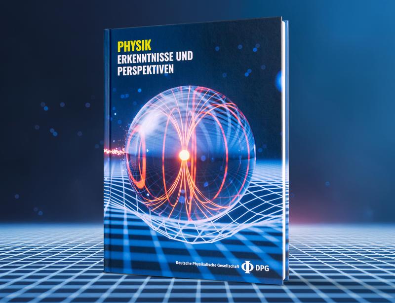 Die Publikation „Physik: Erkenntnisse und Perspektiven“ ist kostenfrei in Buch- (zzgl. Versandkosten) oder PDF-Form sowie als Webseite mit Zusatzmaterial verfügbar. 