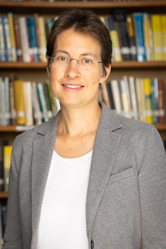 Prof. Dr. Anna Wienhard