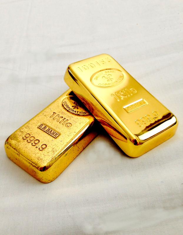 Gold ist gar nicht so selten, wie man vielleicht denkt. Doch 99,999 Prozent der globalen Vorräte an Gold und anderen Edelmetallen sind rund 3.000 Kilometer tief im Erdkern eingeschlossen und liegen damit weit außerhalb der Reichweite des Menschen.