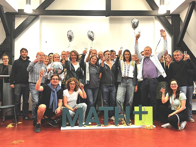 The MATH+ Chairs Team celebrates the positive decision to continue funding for the Berlin Cluster of Excellence MATH+: Sebastian Pokutta (Technische Universität Berlin/ZIB), Claudia Schillings (Freie Universität Berlin), Andrea Walther