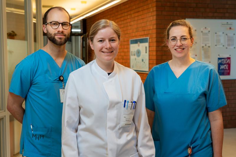  PD. Dr. Benjamin Seeliger, Christine Ehlers und Dr. Dr. Theresa Graalmann (v.l.) 