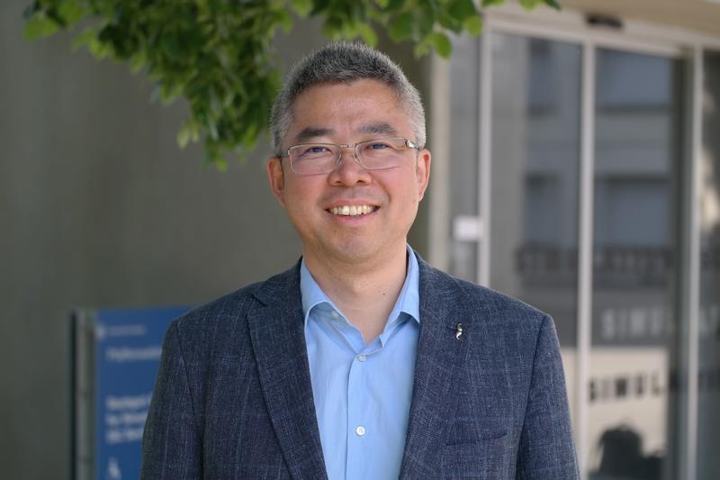 Dr. Xu Chu conducted research at the SimTech Cluster of Excellence until January 2025. During his time at the University of Stuttgart, he developed the "AI engineer".