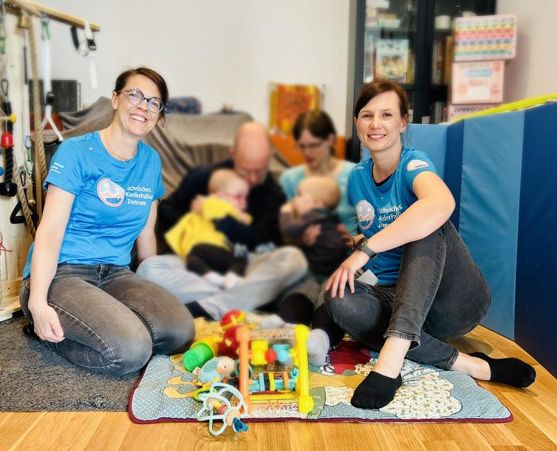 Das Team aus dem Sächsischen Kinderpalliativzentrum kümmert sich auch im häuslichen Umfeld um die Patientinnen und Patienten und ihre Familien. Das Angebot wurde jetzt von der Deutsche Gesellschaft für Palliativmedizin zertifiziert.