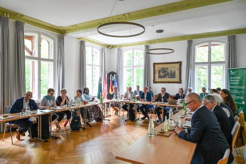 Der Aufsichtsrat und alle Mitwirkenden des BRI bei seiner konstituierenden Sitzung am 19. Juni 2025 in Eberswalde.