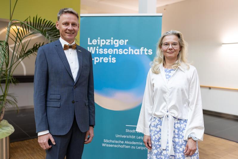 Die Preisträger:innen des Leipziger Wissenschaftspreises: Prof. Dr.-Ing. Alexander Stahr (HTWK Leipzig) und Prof. Dr. Antje Körner (Universität Leipzig)
