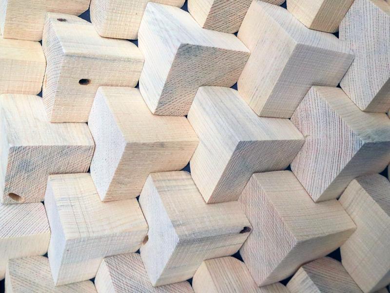 Topologically interlocking units from beetle-infested spruce wood