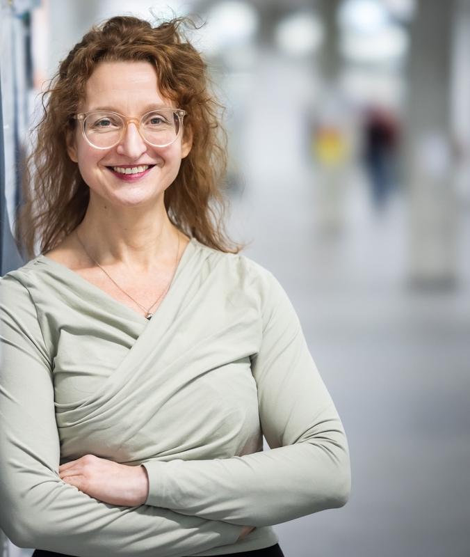 Die Soziologin Dr. Sonja Fücker von der Konfiktakademie „ConflictA“ leitet das Projekt WissKON, das Strategien für mehr politische Teilhabe entwickelt.