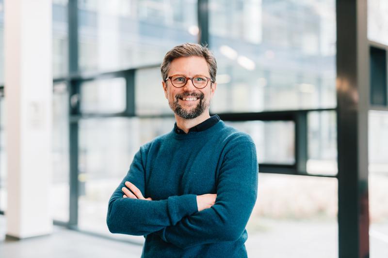 Prof. Dr. Philipp Cimiano von der Technischen Fakultät der Universität Bielefeld.
