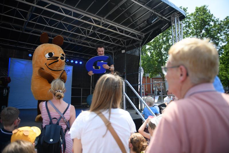 "Die Maus" war da und hat ihre "Tanz-mal-mit-der-Maus-Show" mitgebracht. 