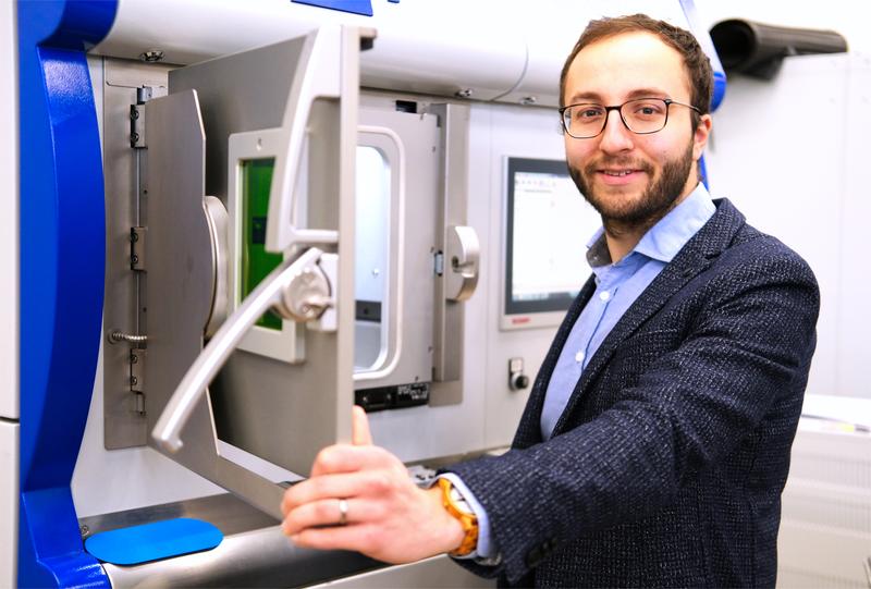 Dr. Oliver Maurer
