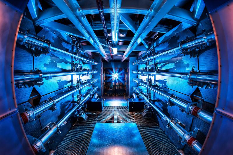 Vorverstärker in der National Ignition Facility