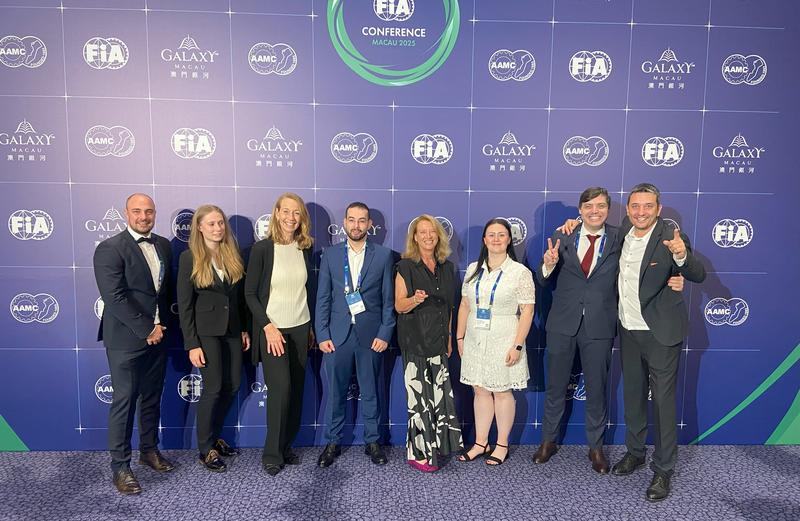 v.l.n.r.: Robin Strycek, Janina Eck, Monica Berg, Baris Aker, Prof. Dr. Bettina Reuter, Bianka Borbély, Francisco Santos, Davorin Stetner