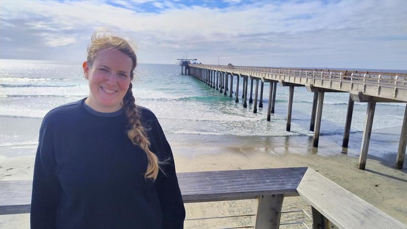 Katrin Kleemann an der Pier.