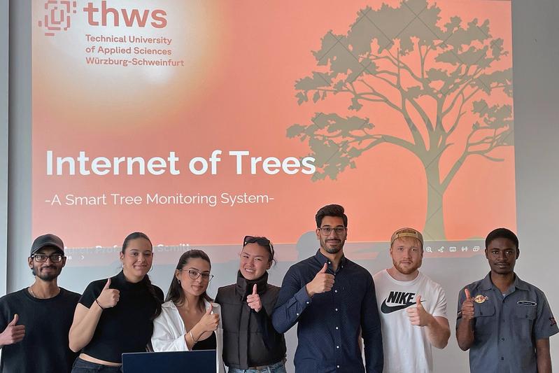 Den digitalen Zwilling eines Baums erstellen – das Studierenden-Team hat die Aufgabe erfolgreich gelöst