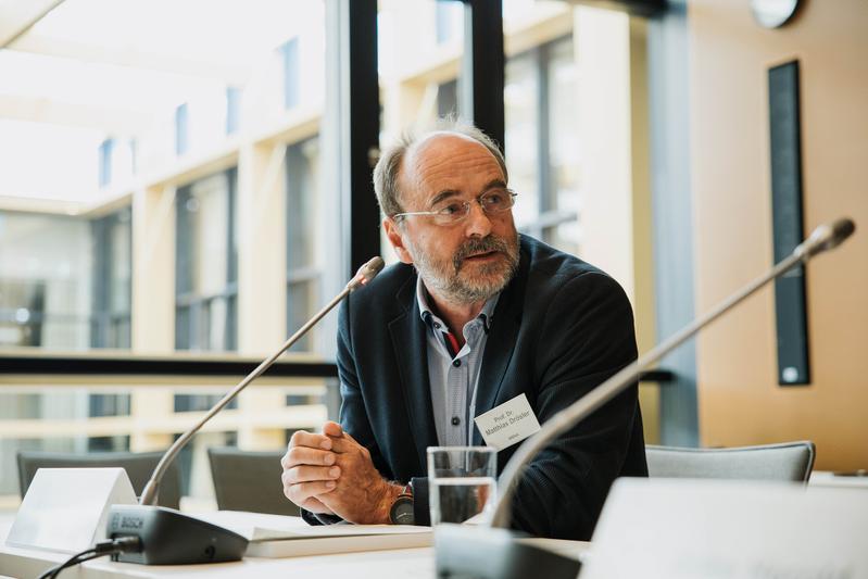 Prof. Dr. Matthias Drösler, Co-Vorsitzender WBNK, ist Leiter des Peatland Science Centre (PSC) an der Hochschule Weihenstephan-Triesdorf (HSWT)