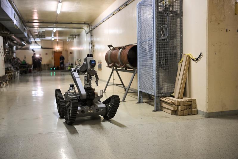 15 Teams aus ganz Europa und Kanada testeten in schwierigen Szenarien ihre Roboter und Drohnen im AKW Zwentendorf.