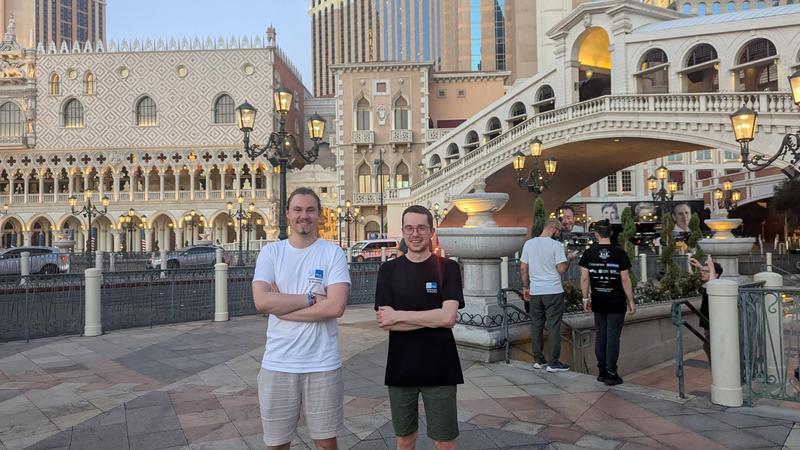 Jonas Heschl und Stefan Machherndl in Las Vegas