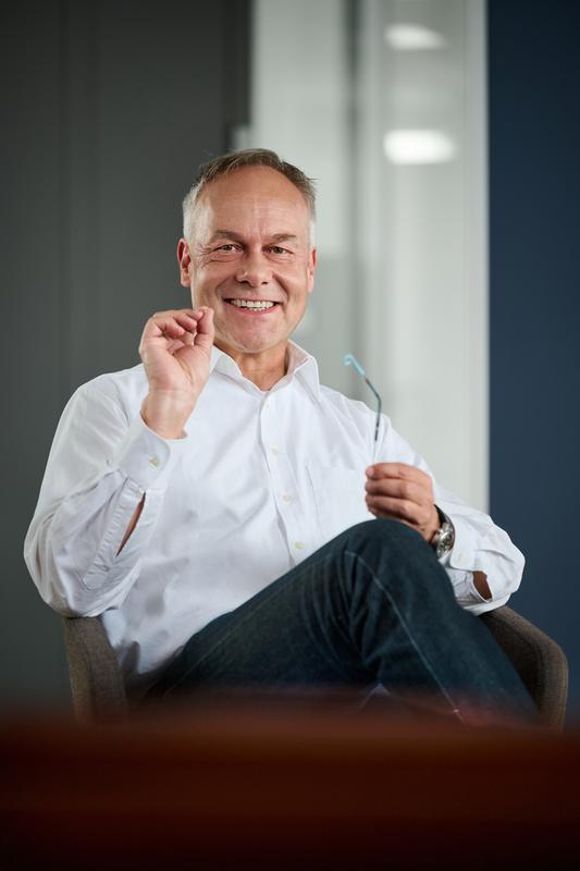 Dr. Sieß wird mit dem Aachener Ingenieurpreis 2025 ausgezeichnet. (Bild Matthias Capellmann)