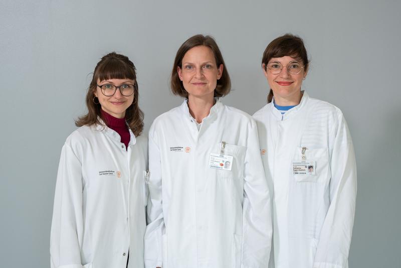 Das Dresdner AYA-Team: Theresa Müller, Dr. Judith Lohse, Dr. Katharina Egger-Heidrich.