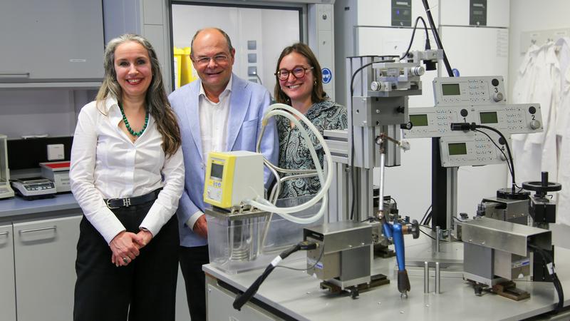 Oksana Tehlivets, Gerhard A. Holzapfel und Francesca Bogoni (v.l.)
