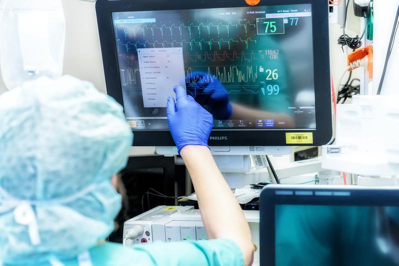Daten, die routinemäßig in der Krankenversorgung anfallen, sind für die medizinische Forschung sehr wertvoll.