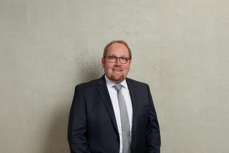Dr. Matthias J. Kaiser