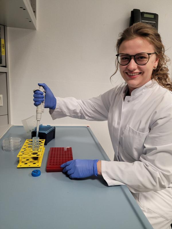 Julia Schneider, Assistenzärztin, Klinikum der Universität München