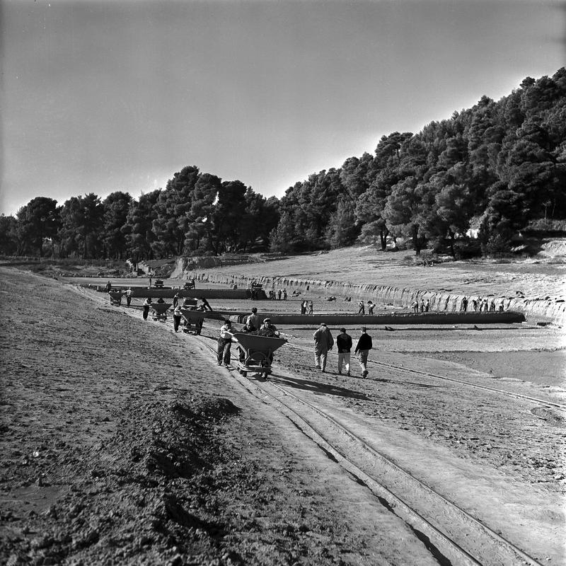 Ausgrabungen im Stadion, 1958