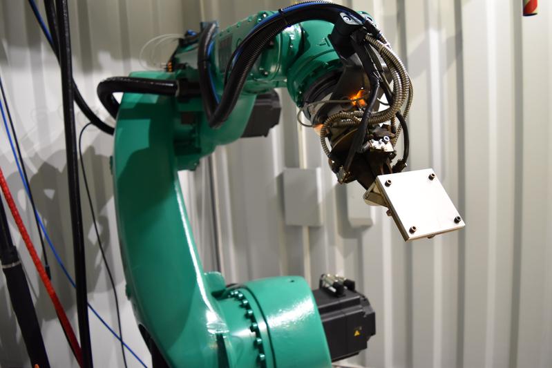 WAAM-Anlage am Fraunhofer IAPT