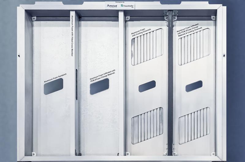 Options for housing structures. From left to right in the four chambers: pure AAS, AAS with infiltrated PCM, AAS with cooling structure, and AAS with cooling structure and PCM.