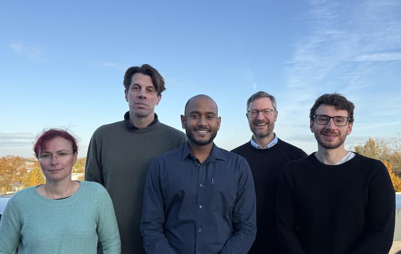 from left: PD Dr. Anke Fähnrich (LIED/UzL), Prof. Hauke Busch (LIED/UzL), Dr. Karosham Reddy (FZB), Prof. Markus Weckmann (FZB, UKSH, UzL), Yamil Maluje (LIED/UzL)