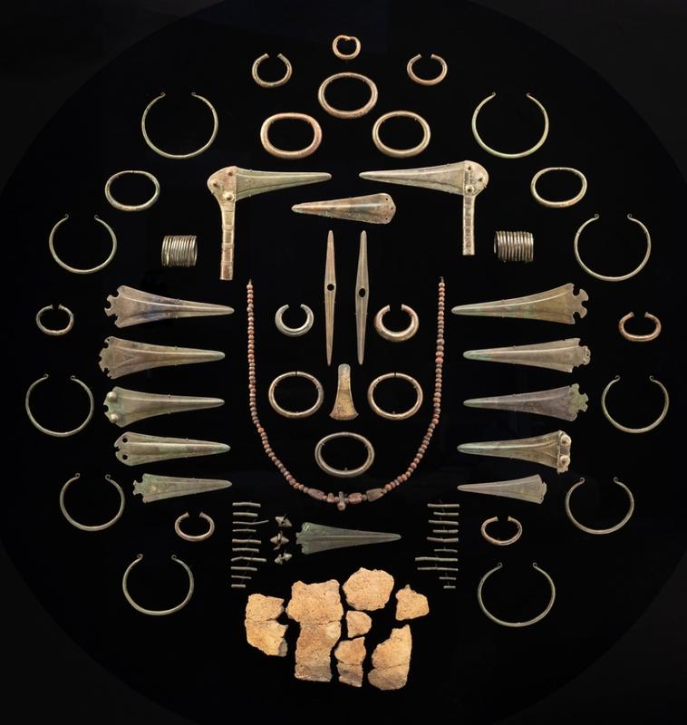 Der neuarrangierte Hortfund von Dieskau II.