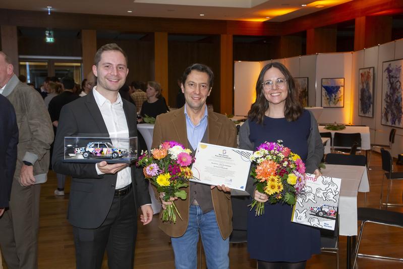 New Horizon: Team Modulux 3D (v. l. n. r.) - Levin Hafa, Dr. Francesco Pampaloni und Louise Breideband