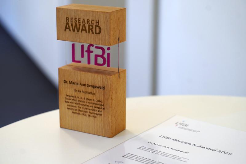 LIfBi Research Award