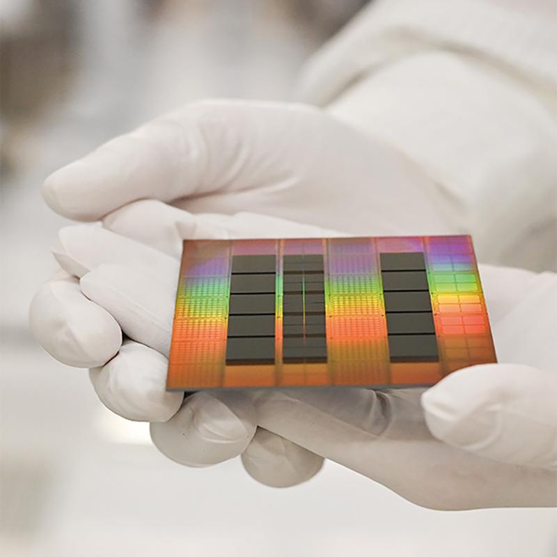 Hybrid bonding (die-to-wafer) at Fraunhofer IZM-ASSID.  