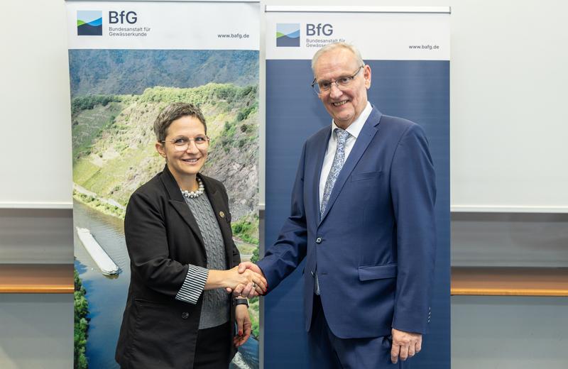 Staatssekretärin Dr. Claudia Elif Stutz (BMV), und Dirk Schwardmann, Präsident der BfG