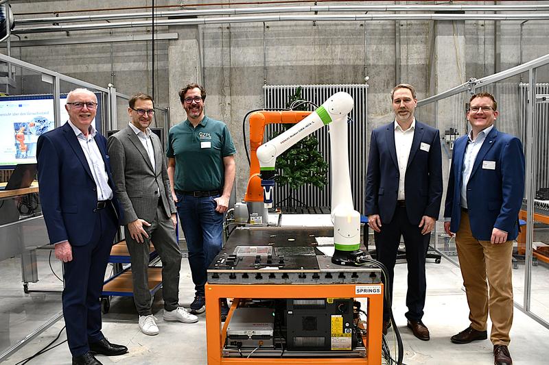 Mit dem IZPL stärkt die OTH Regensburg ihre Position als attraktive Partnerin für praxisorientierte Forschungsprojekte. 