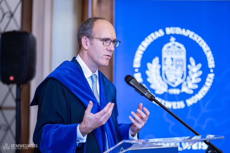 Prof. Dr. Dr. h.c. Boris Hadaschik