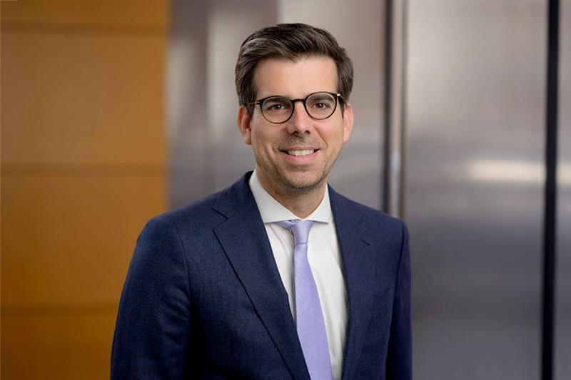 Prof. Dr. Maximilian Merz