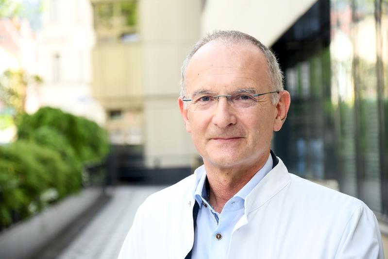 Michael Joannidis, Leiter der Gemeinsamen Einrichtung für Internistische Intensiv-und Notfallmedizin an der Medizinischen Universität Innsbruck