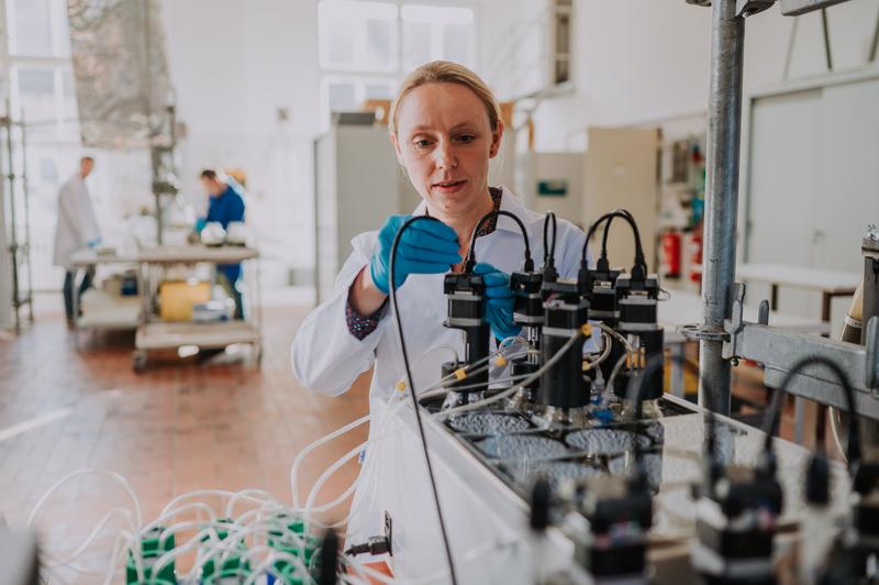 Dr Christiane Herrmann in the biogas laboratory