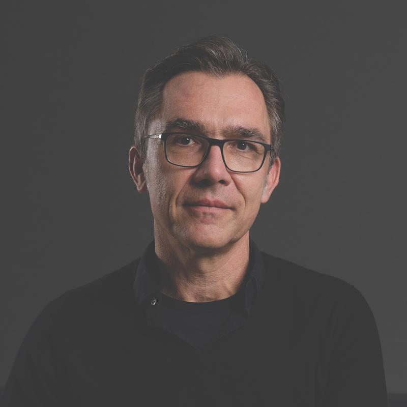 Professor Jürgen Popp, Scientific Director of the Leibniz Institute of Photonic Technology and Director of the Institute of Physical Chemistry at the University of Jena, Germany