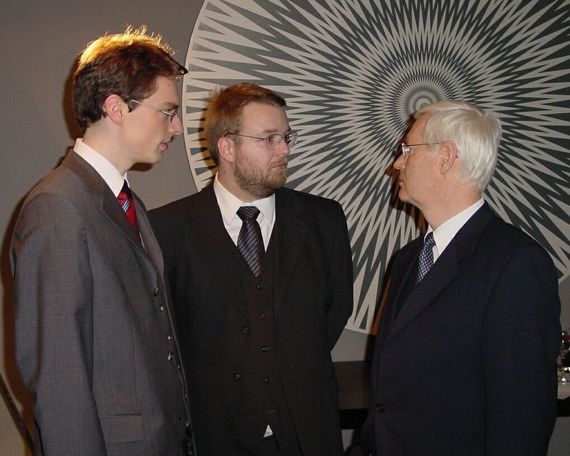 Felix Grabmeyer, Jens Mehlau und Prof. Dr. Dieter Bartmann bei der Preisverleihung in Frankfurt (Foto: R. F. Dietze)