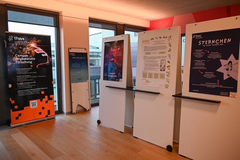 Die Abschlussveranstaltung des Brückenstudiums organisierten die Studierenden im Rahmen ihrer Vorlesung „Wissenschaftsmanagement“ selbst 