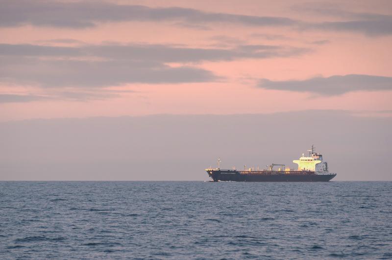 Unterschätzte Wirkung großer Schiffe: In der flachen westlichen Ostsee wirken etwa Containerschiffe nicht nur an der Oberfläche, sondern verändern auch die Wassersäule und den Meeresboden.